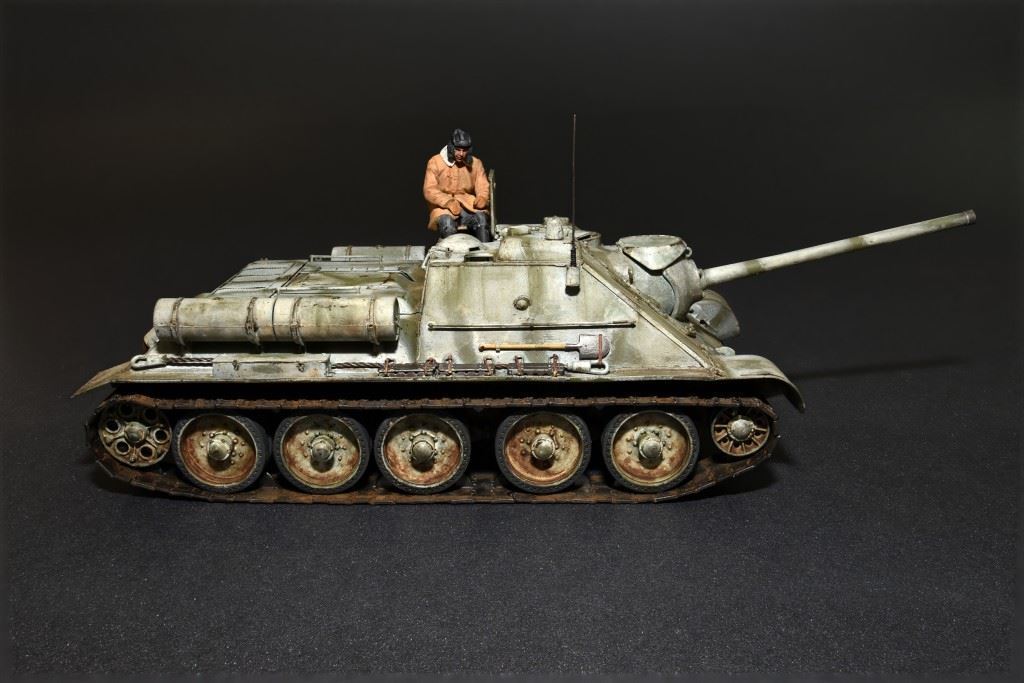 1/35 SU-85 Mod. 1943 (Early Production) w/Crew - Imagen 6