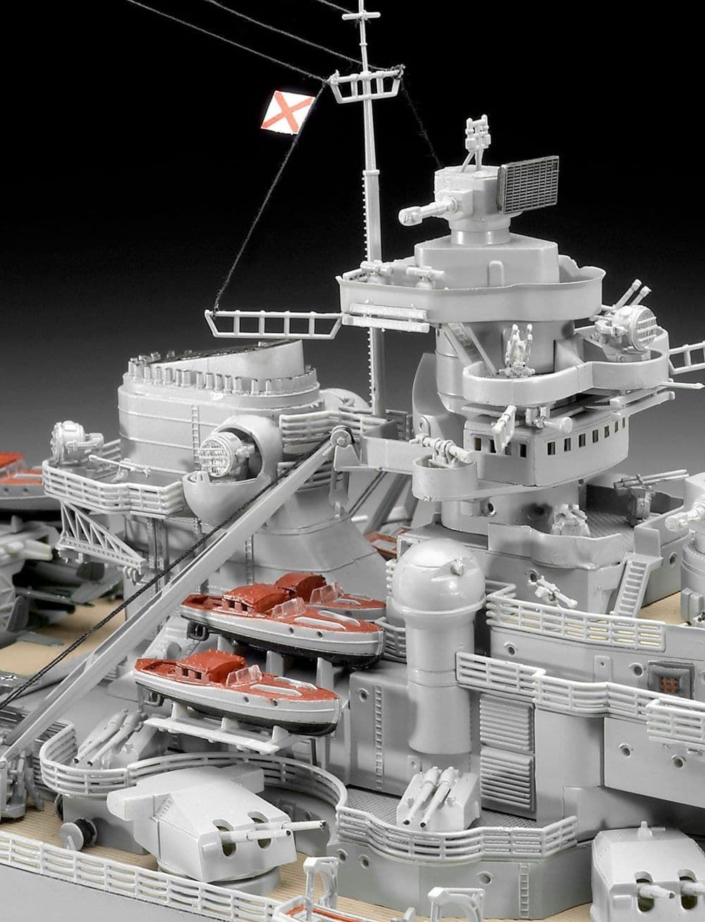 1/350 Battleship Bismarck (MIlitary Ships) REVELL (05040) - Imagen 2