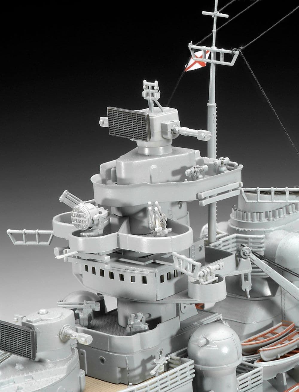 1/350 Battleship Bismarck (MIlitary Ships) REVELL (05040) - Imagen 3