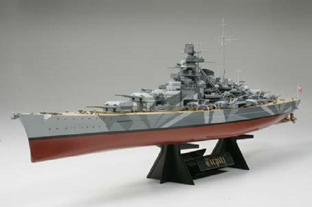 1/350 German Battleship Tirpitz - Imagen 1