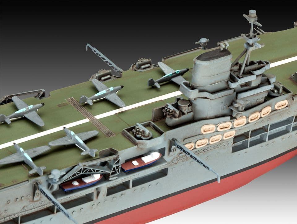 1/720 HMS Ark Royal & Tribal Class Destroyer REVELL (05149) - Imagen 2