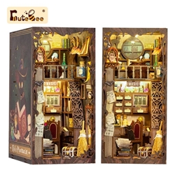 Book Nook Farmacia Mágica "Magic Pharmacist"  (282 piezas). - Imagen 1